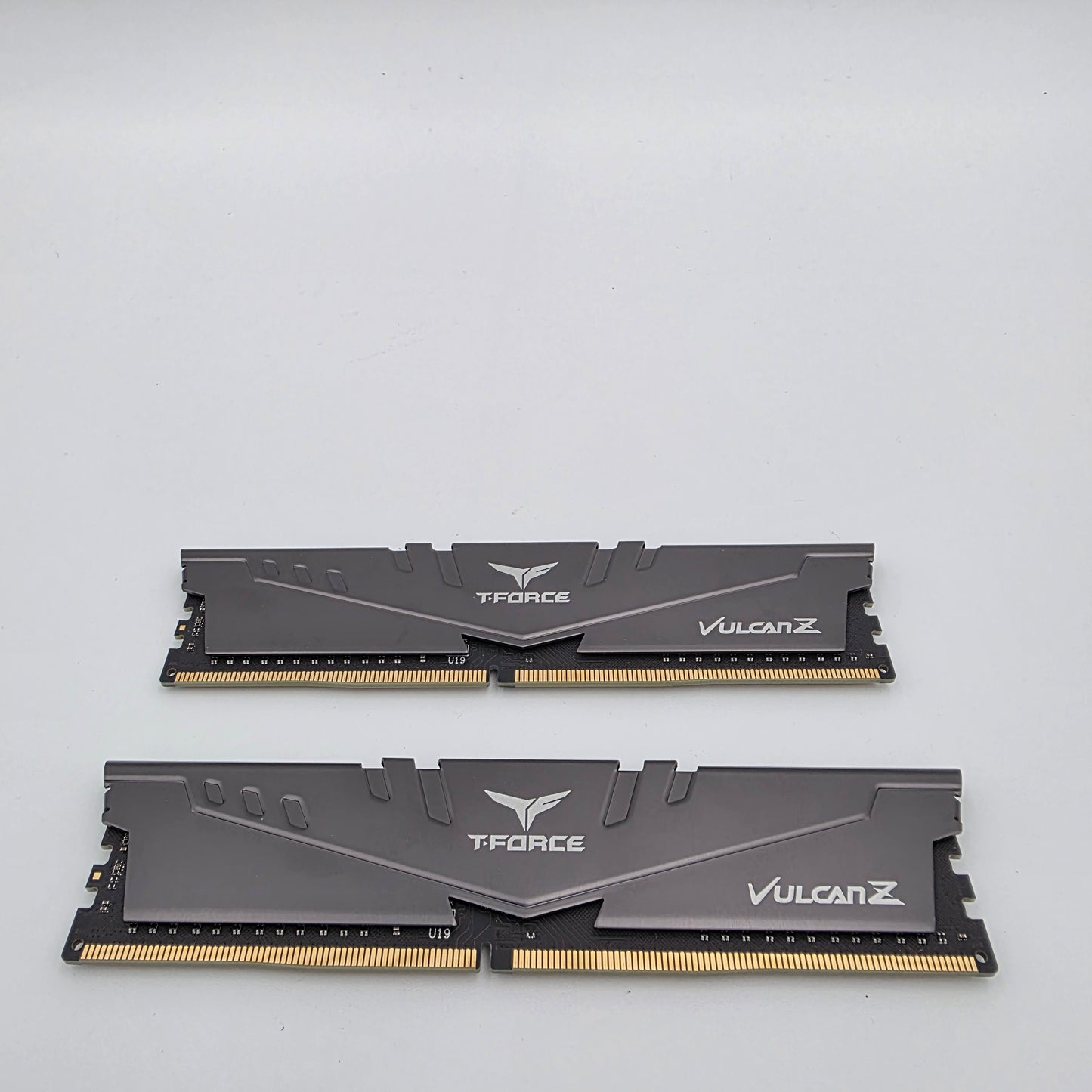 Team T-Force Vulcan Z 16GB (2x8GB) RAM DDR4 3200MHz TLZGD48G3200HC16FBK