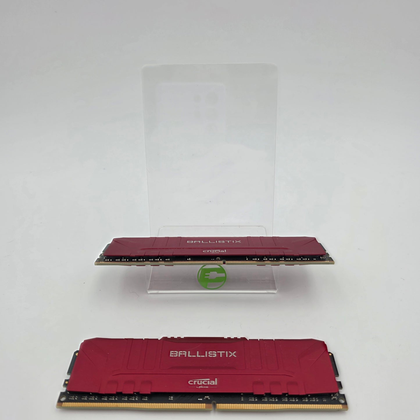 Crucial Ballistix 16GB (2x8GB) RAM DDR4 3000MHz BL8G30C15U4R.M8FE1