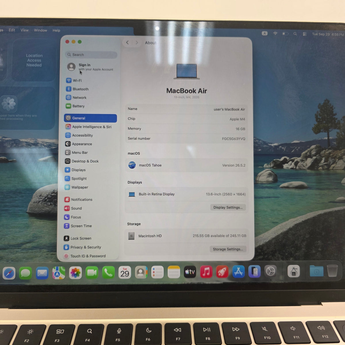2025 Apple MacBook Air 13.6" M4 8C GPU 4.5GHz 16GB RAM 256GB SSD A3240
