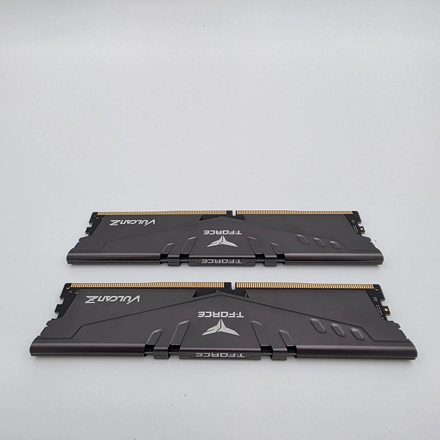 Team T-Force Vulcan Z 16GB (2x8GB) RAM DDR4 3200MHz TLZGD48G3200HC16FBK