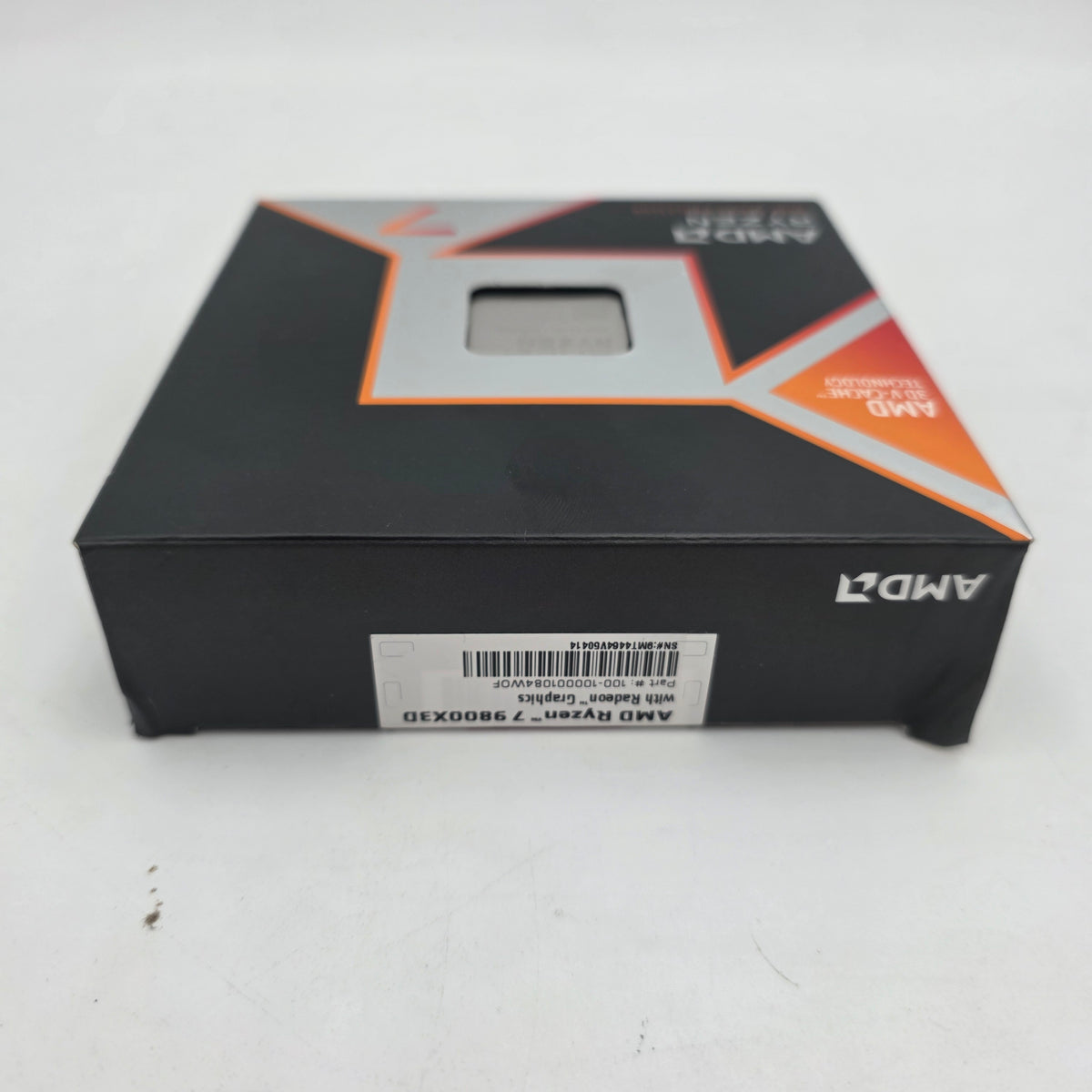 New AMD Ryzen 7 9800X3D 4.70GHz 8 Core 100-100001084W0F 16 Thread AM5