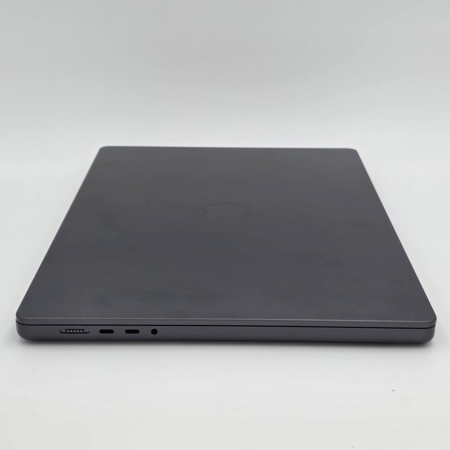 2023 Apple MacBook Pro 16" M3 Max 40C GPU 4.0GHz 48GB RAM 1TB SSD A2991
