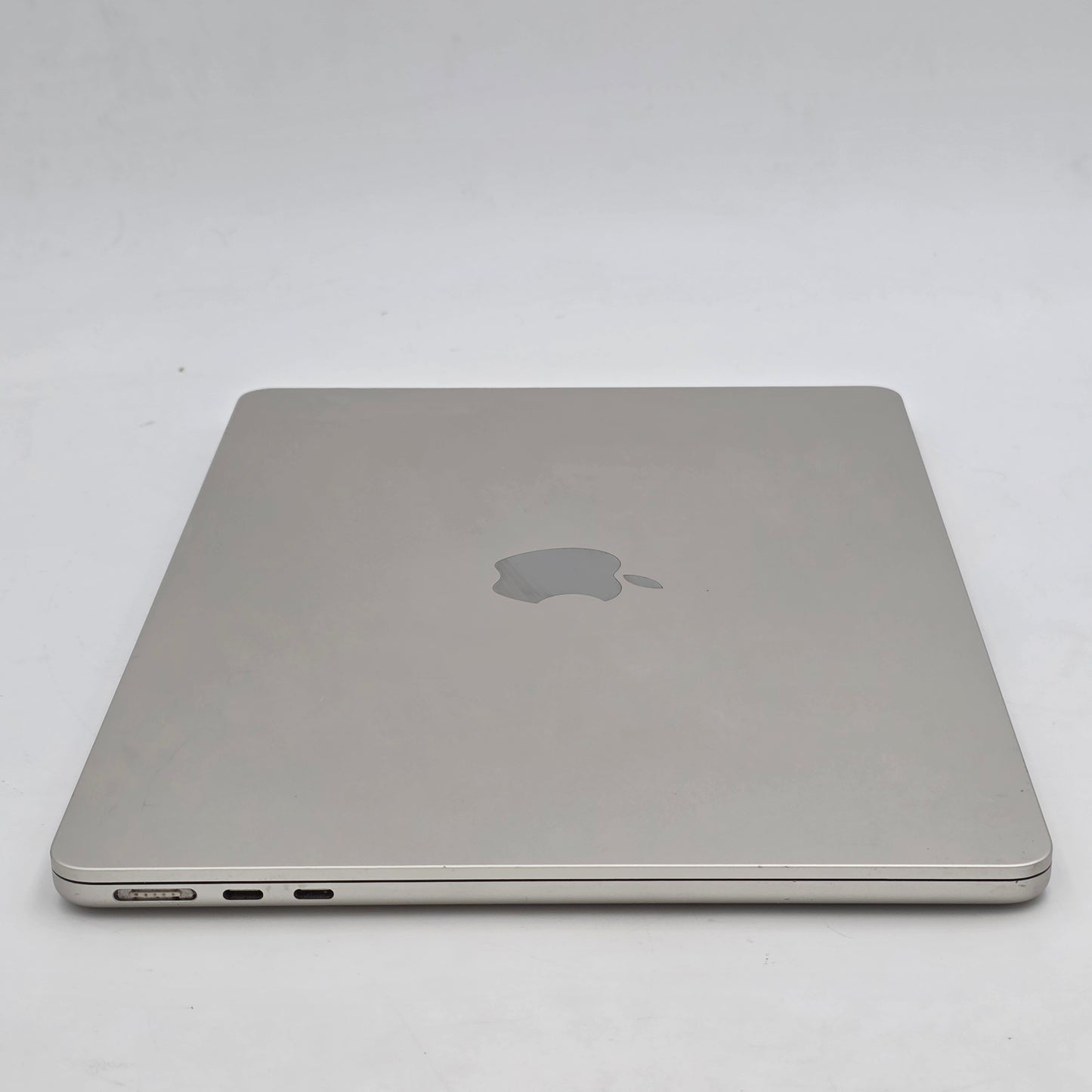 2022 Apple MacBook Air 13.6" M2 8C GPU 3.5GHz 8GB RAM 256GB SSD MLY13LL/A