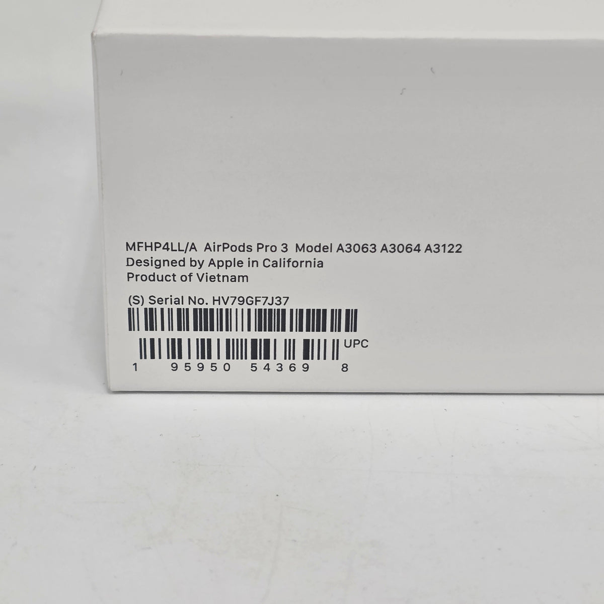 New Apple AirPods Pro 3rd Gen with MagSafe Charging Case MFHP4LL/A