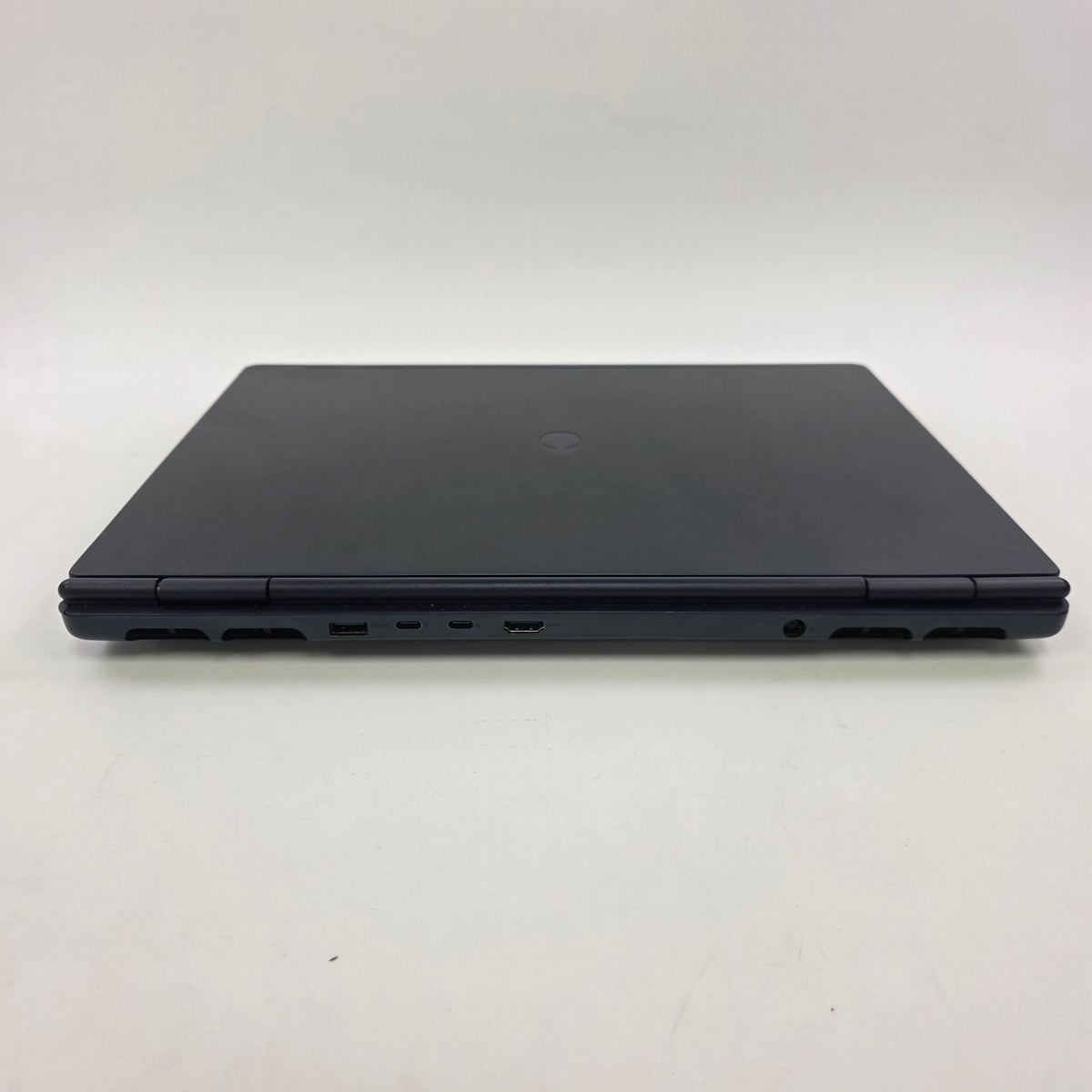 Dell Alienware 16x Aurora AC16251 16" Ultra 9 275hx 32GB RAM 2TB SSD RTX 5070