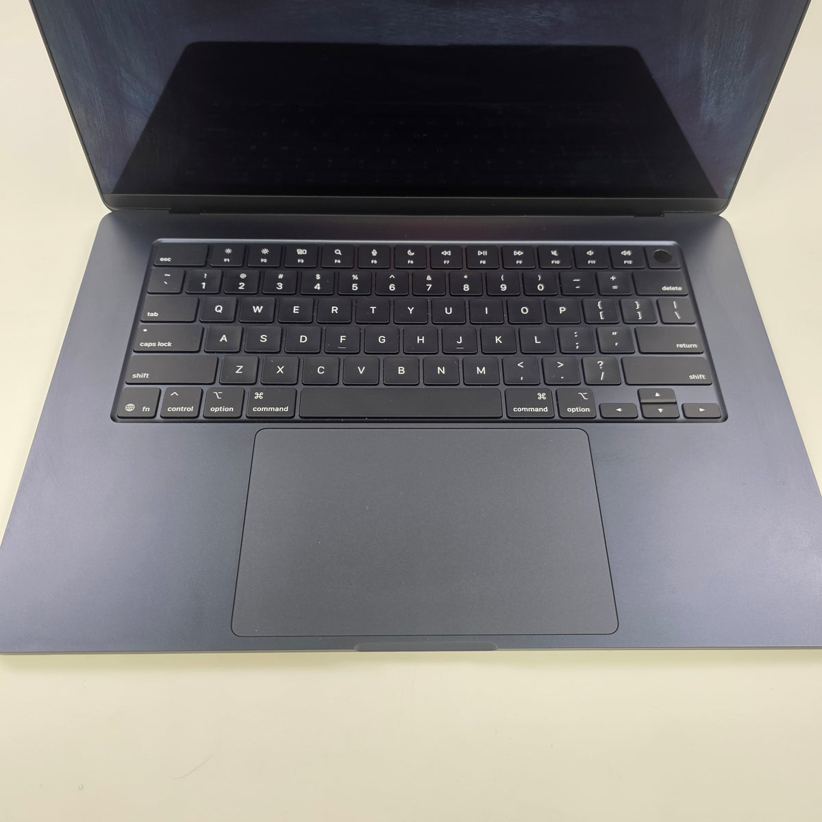 2025 Apple MacBook Air 15" M4 10C GPU 4.5GHz 24GB RAM 1TB SSD A3241