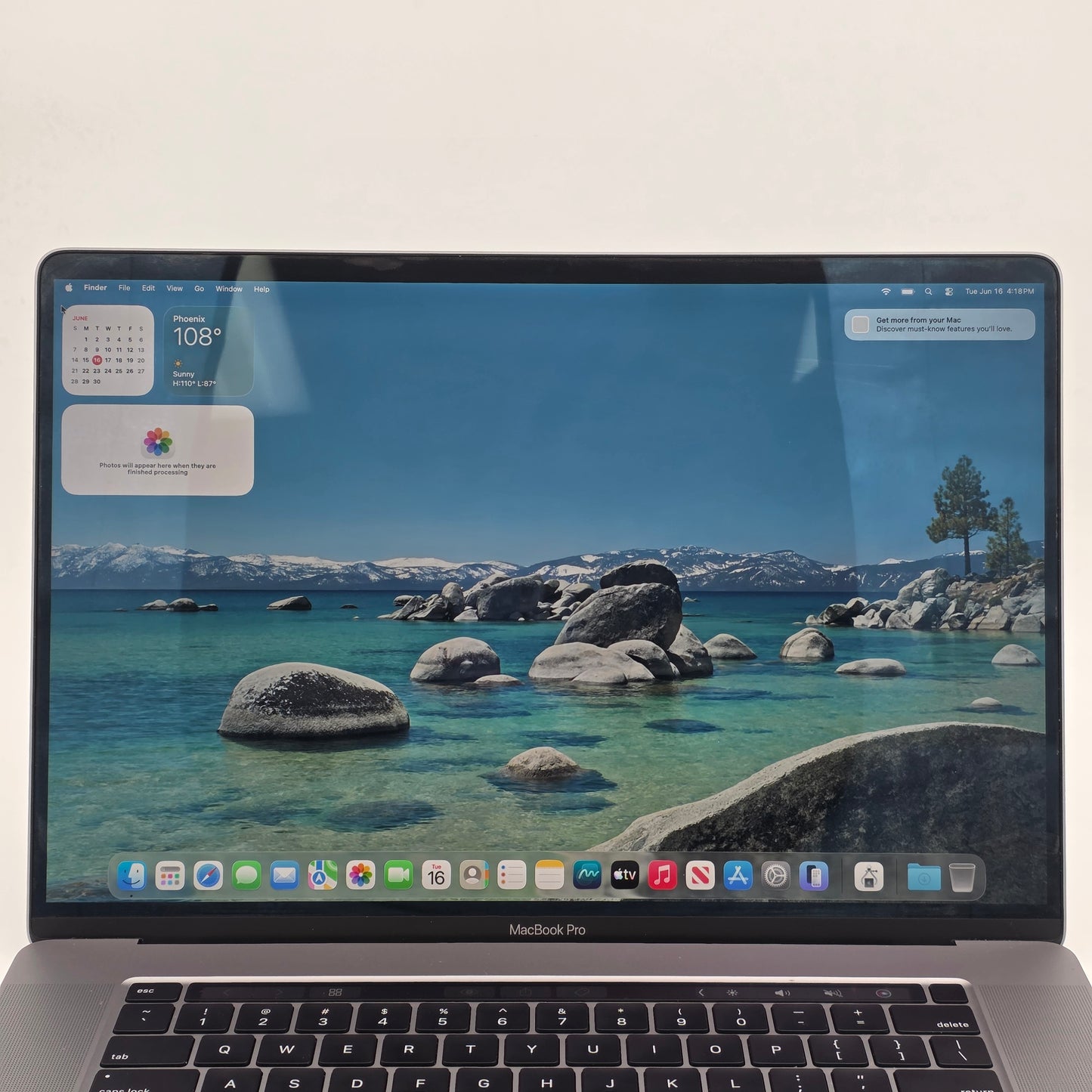 2019 Apple MacBook Pro 16" i9 2.3GHz 16GB RAM 1TB SSD Silver A2141