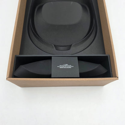 New Meta Quest Pro 256GB Standalone All-in-One VR Headset DK94EC