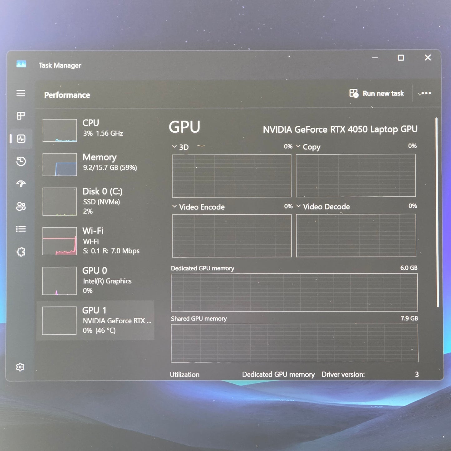 Alienware 16 Aurora AC16250 16" Core 7 240H 16GB RAM 512GB SSD GeForce RTX 4050