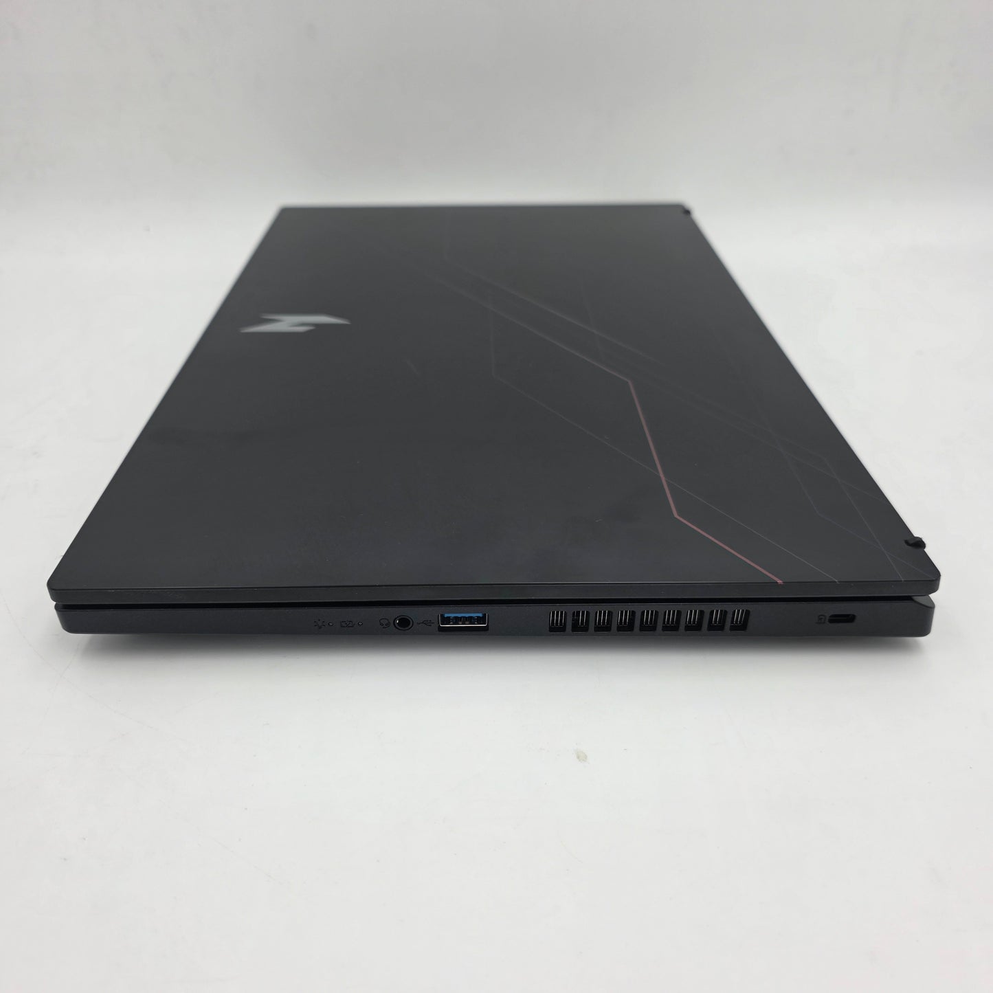 Acer Nitro V 15 ANV15-52 15.6" i5-13420H 2.1GHz 16GB RAM 500GB SSD RTX 5050