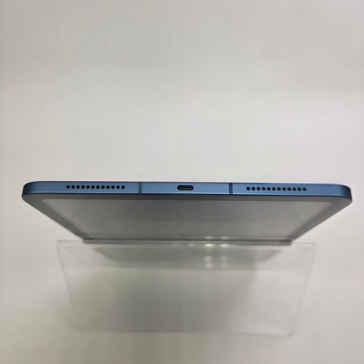 Factory Unlocked Apple iPad 10th Gen 64GB Blue MQ6K3LL/A