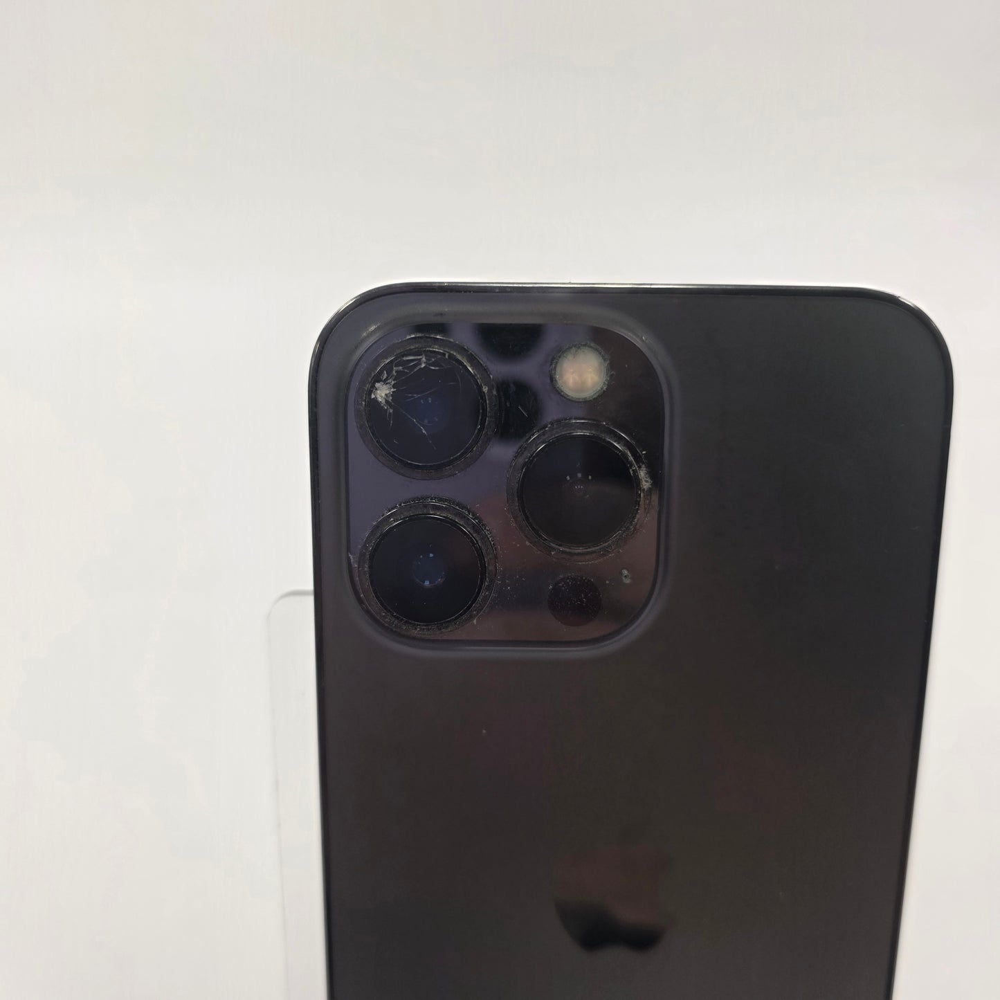 Broken Unlocked Apple iPhone 13 Pro 256GB 26.5 Read notes 