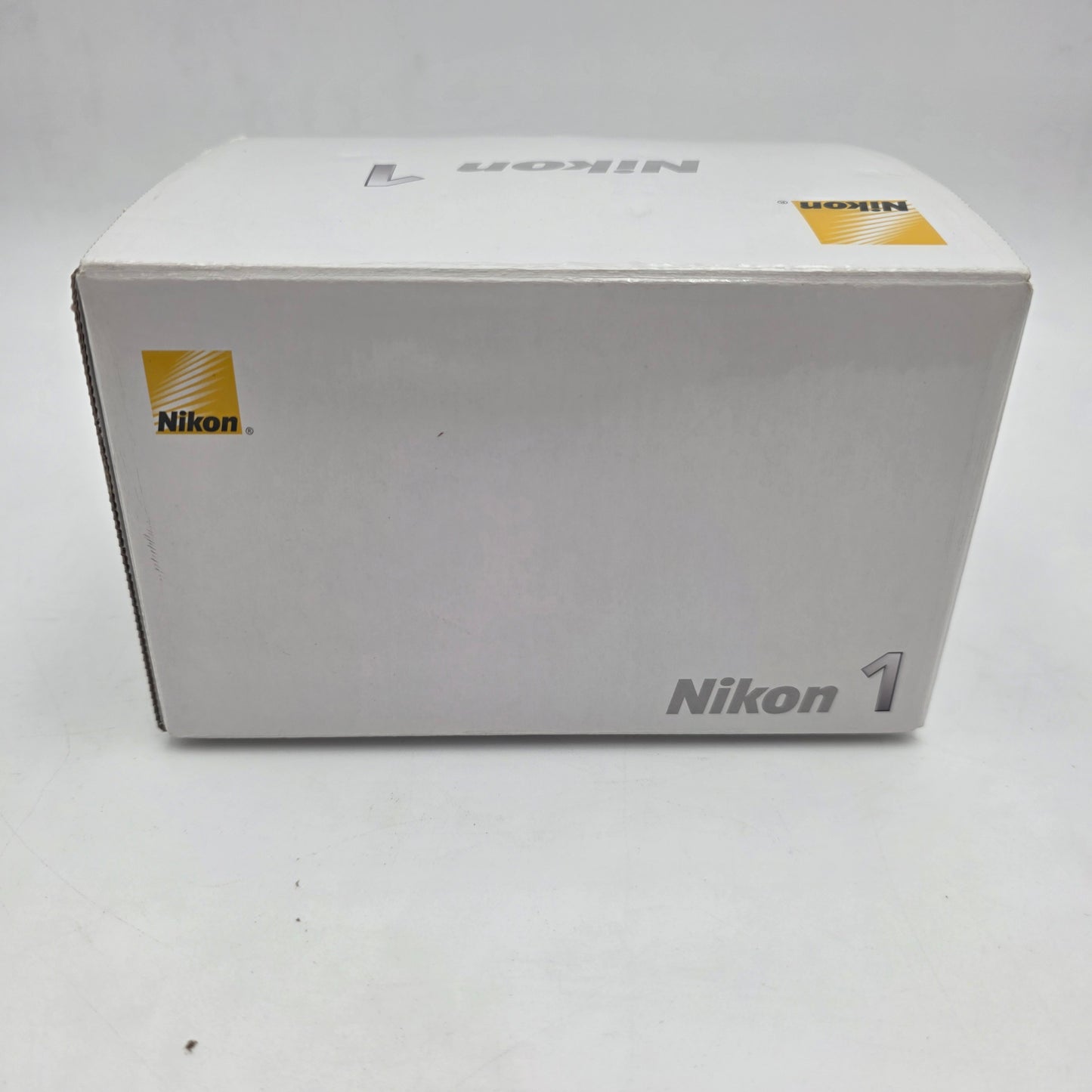 Nikon 1 J4 18MP Compact Camera