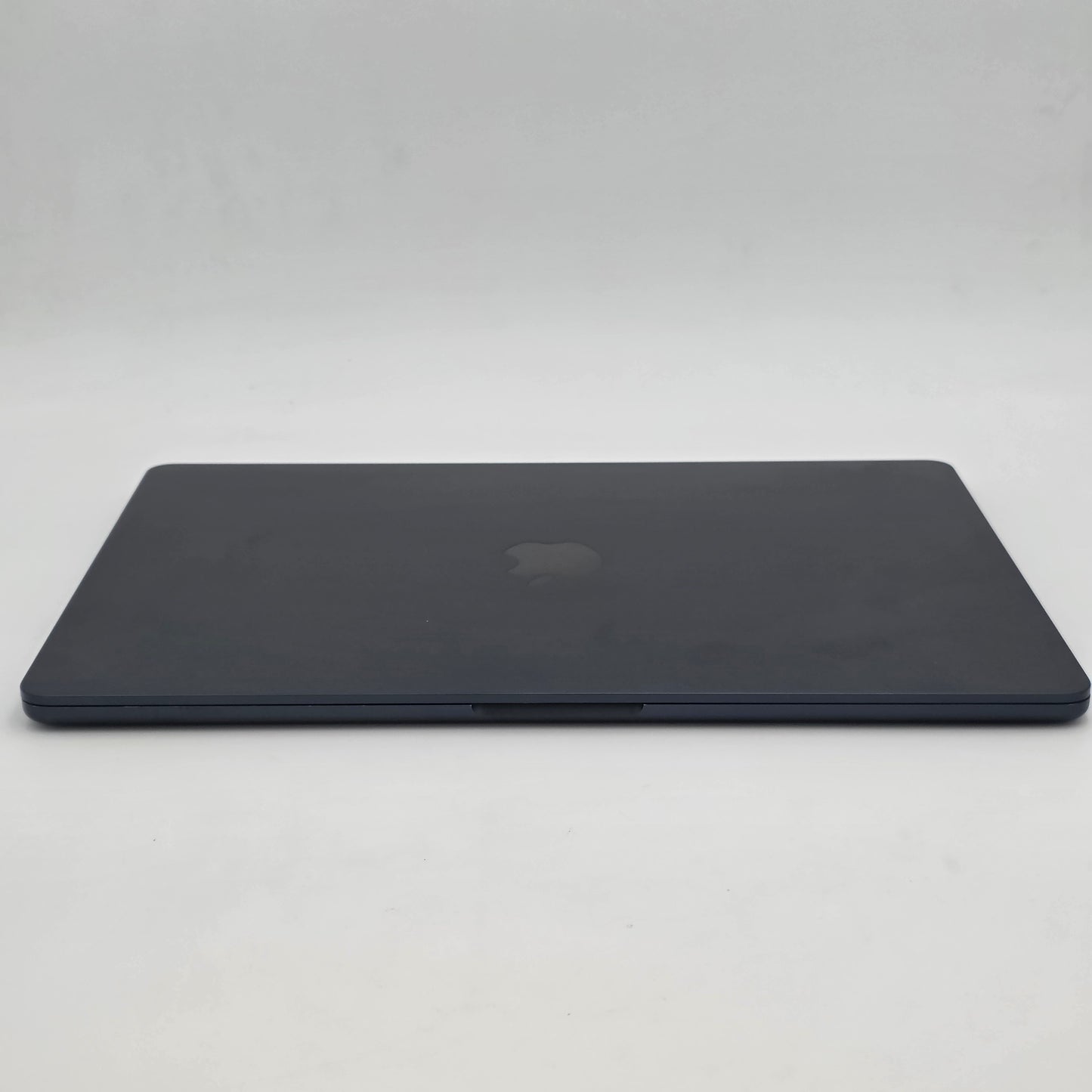 2023 Apple MacBook Air 15" M2 10C GPU 3.5GHz 8GB RAM 512GB SSD A2941