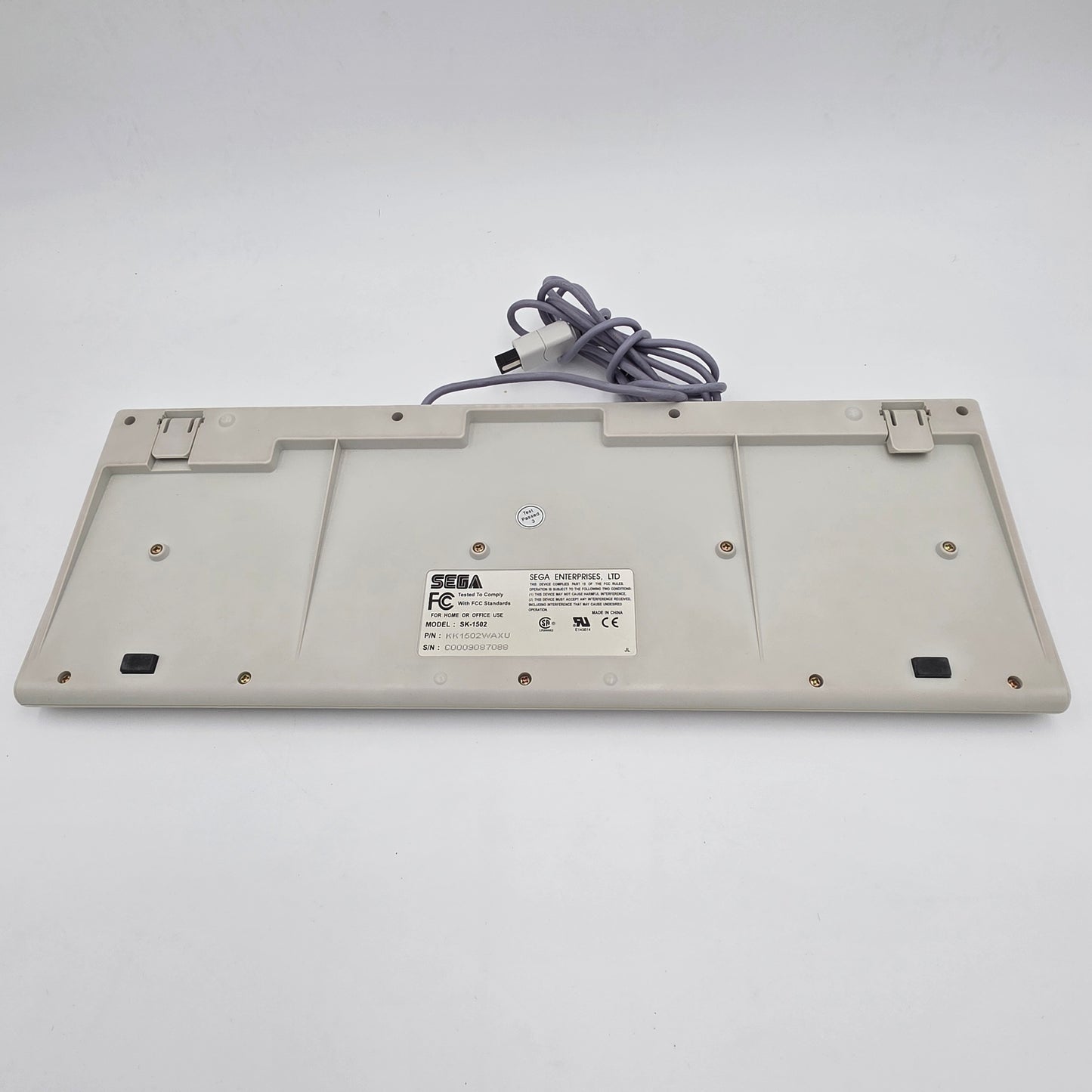 Sega Dreamcast Video Game Console White HKT-3020 2 Extra Controllers Keyboard
