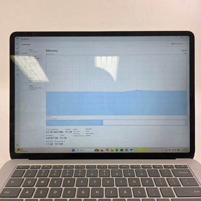 Microsoft Surface Laptop Studio 1 14.4" I7-11370H 16GB RAM 512GB SSD RTX 3050 Ti