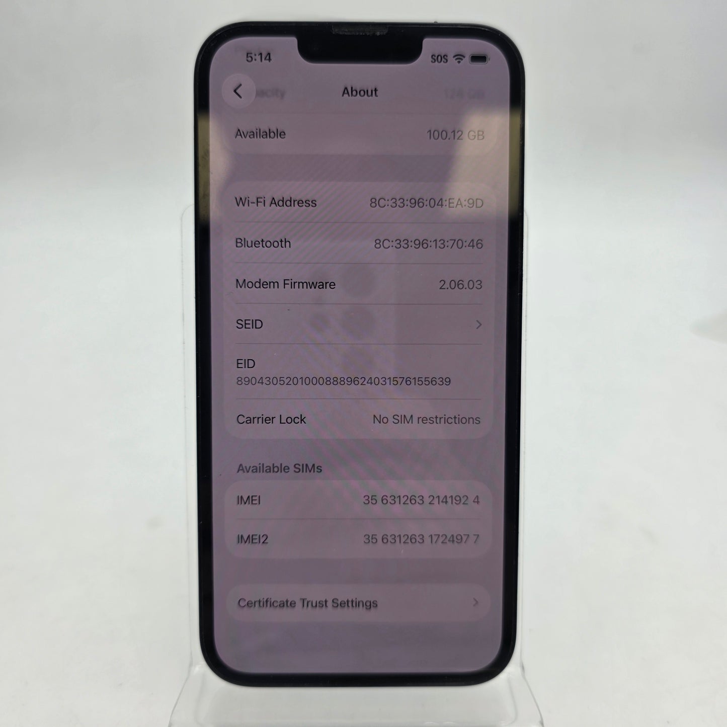 Unlocked Apple iPhone 16e 128GB 26.4.2 Black MD0D4LL/A
