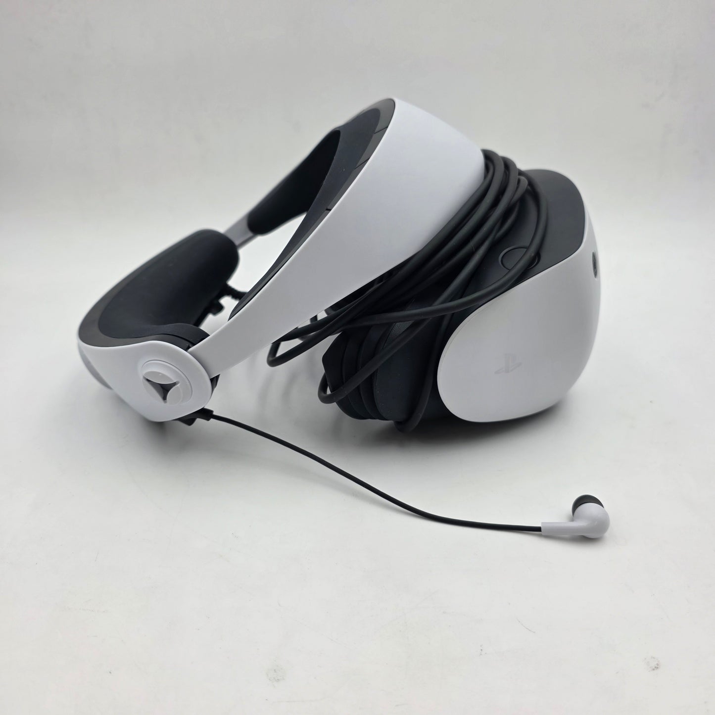 Sony PlayStation VR Virtual Reality VR2 Headset White CFI-ZVR1
