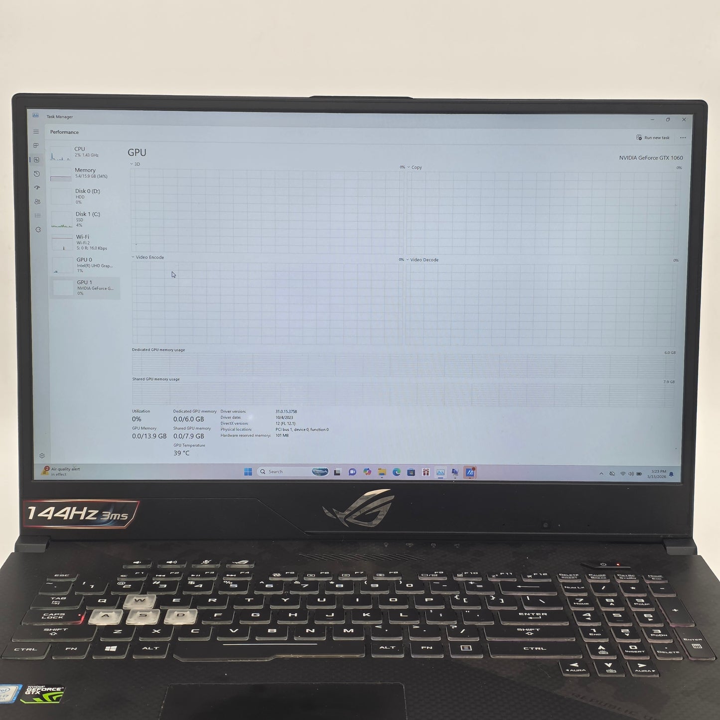 Asus ROG Strix Scar ii 17.3" Core i7-8750H 16GB RAM 1TB HDD 256GB SSD GTX 1060
