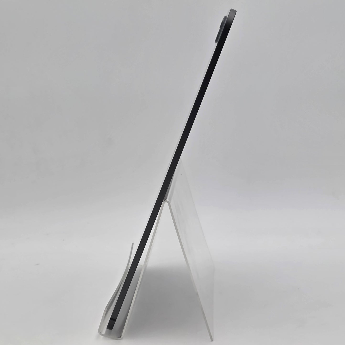 Factory Unlocked Apple iPad Pro 13" M5 1TB Space Black ME8D4LL/A