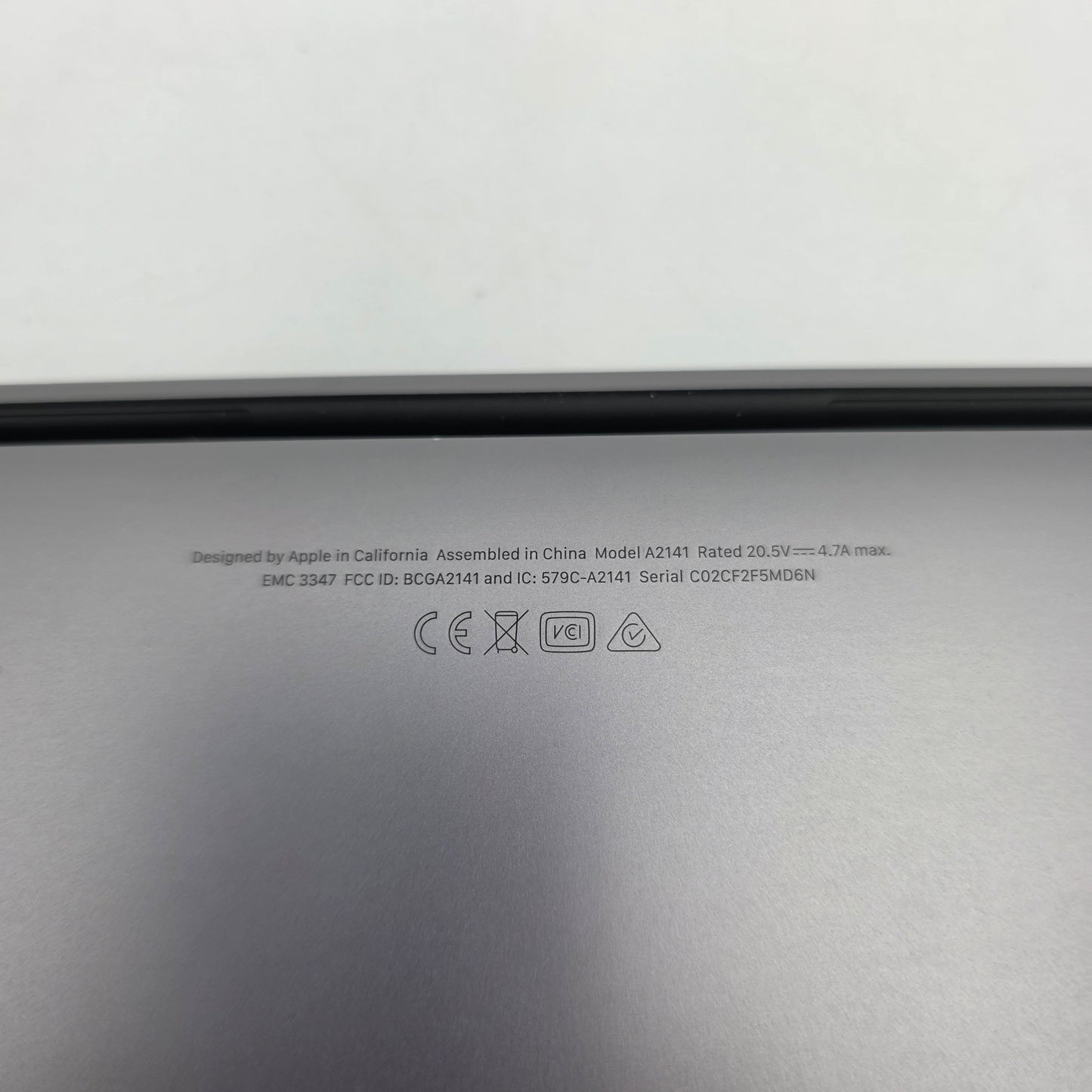 2019 Apple MacBook Pro 16" i9 2.3GHz 16GB RAM 1TB SSD Silver A2141