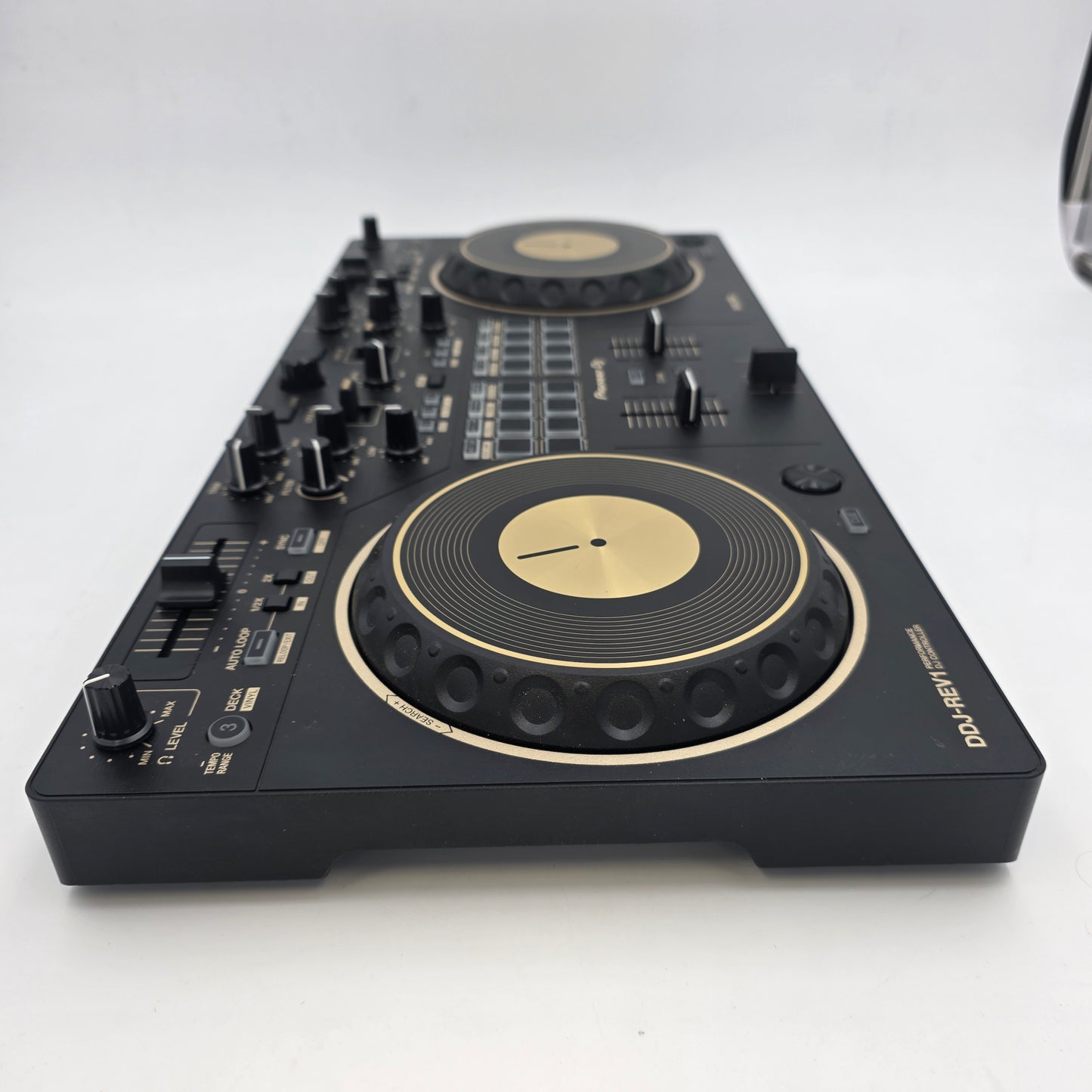Pioneer DJ DDJ-REV1-N 2-Channel DJ Controller