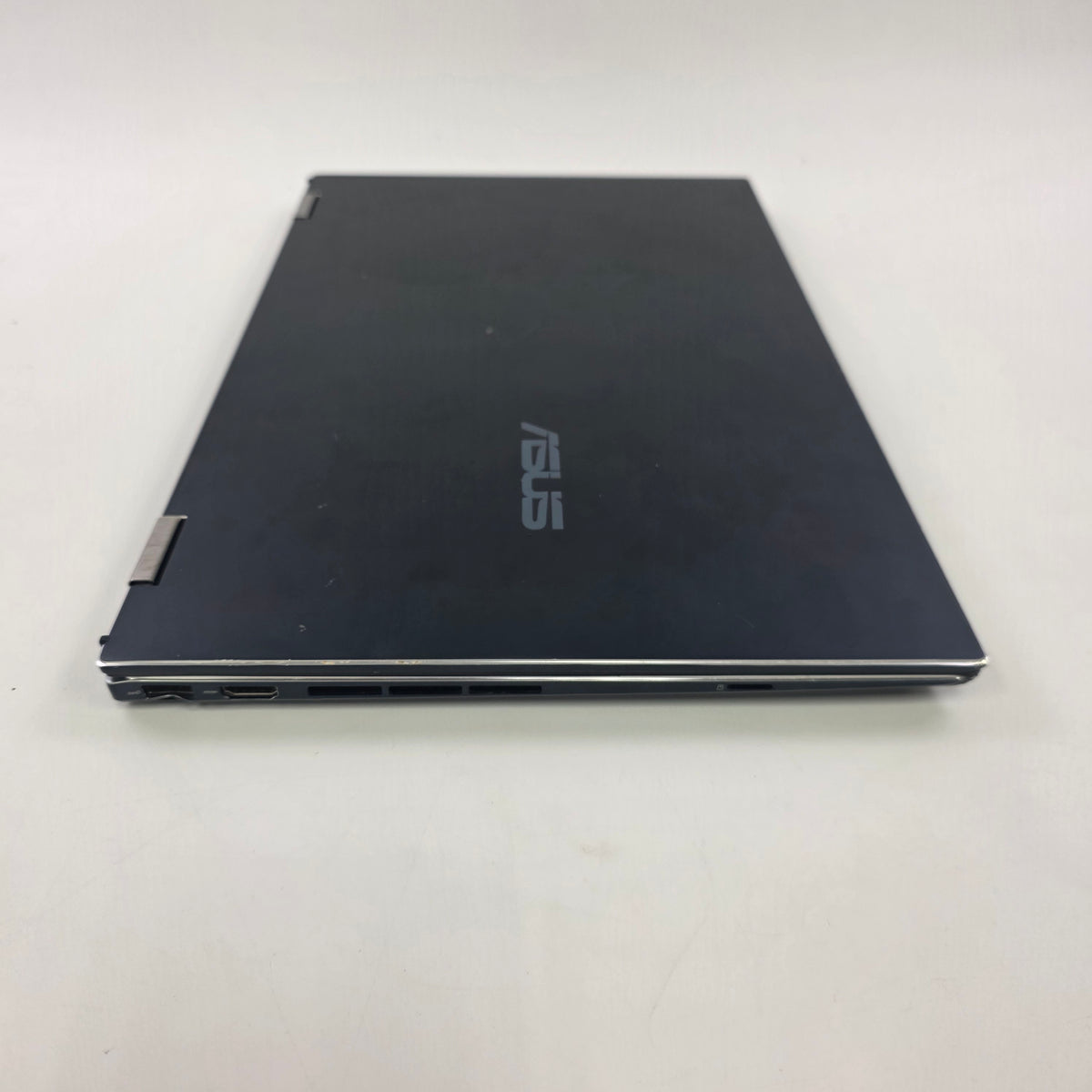 Asus Zenbook Pro 15 Flip Q529Z 15.6" i7-12700H 2.3GHz 16GB RAM 512GB SSD