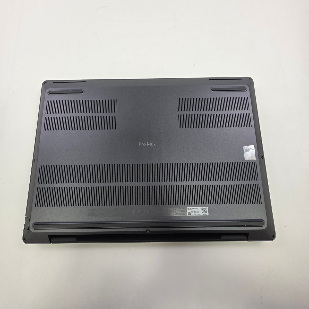 Dell Pro Max 16 Plus 16" Ultra 7 265U 2.6GHz 64GB RAM 1TB SSD PRO 1000 Blackwell
