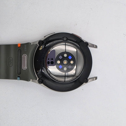 GPS Only Samsung Galaxy Watch7 Aluminum Smartwatch SM-L300