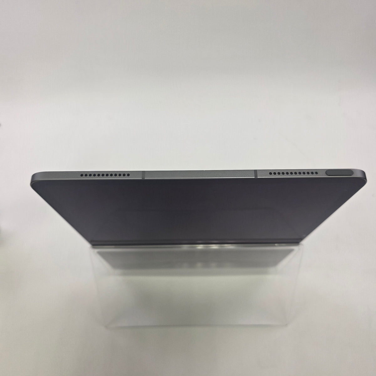 Factory Unlocked Apple iPad Air 13" M3 512GB Space Gray MCJ94LL/A