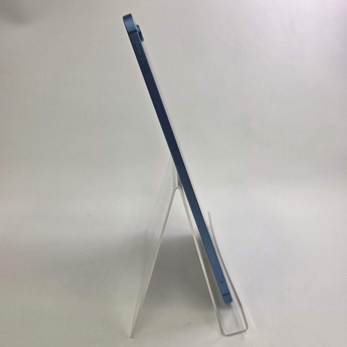 Factory Unlocked Apple iPad 10th Gen 64GB Blue MQ6K3LL/A