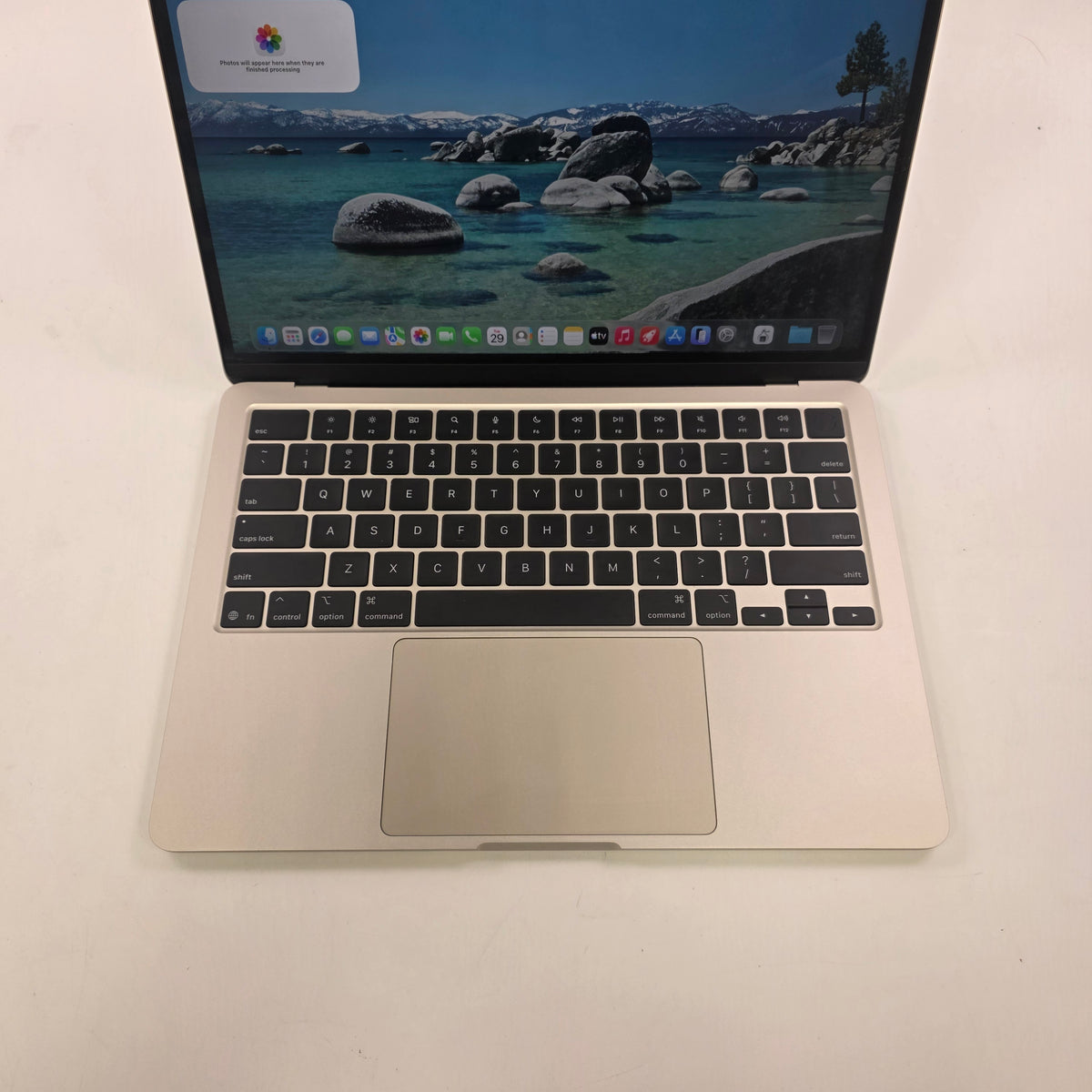 2025 Apple MacBook Air 13.6" M4 8C GPU 4.5GHz 16GB RAM 256GB SSD A3240