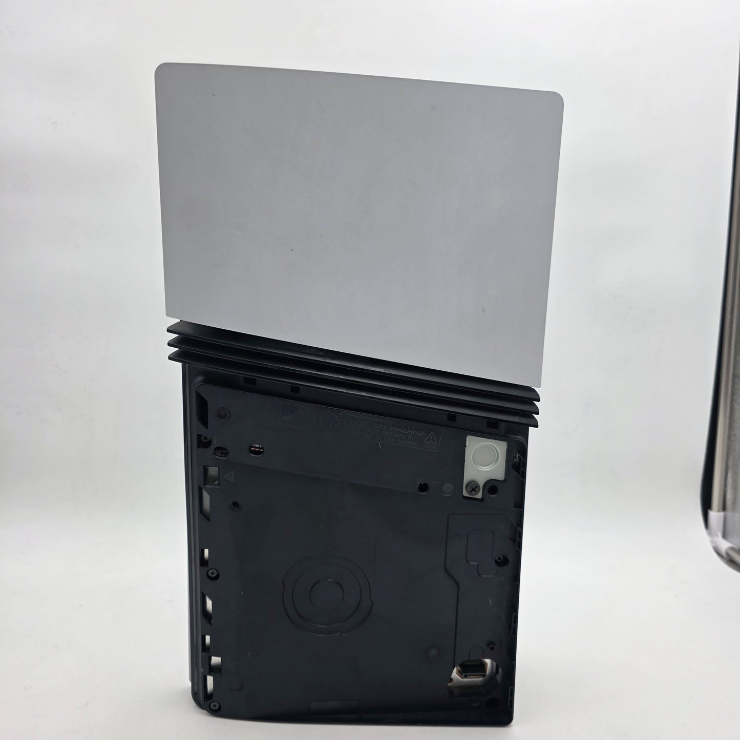 Sony PlayStation 5 Pro Digital PS5 2TB White CFI-7019
Read Notes