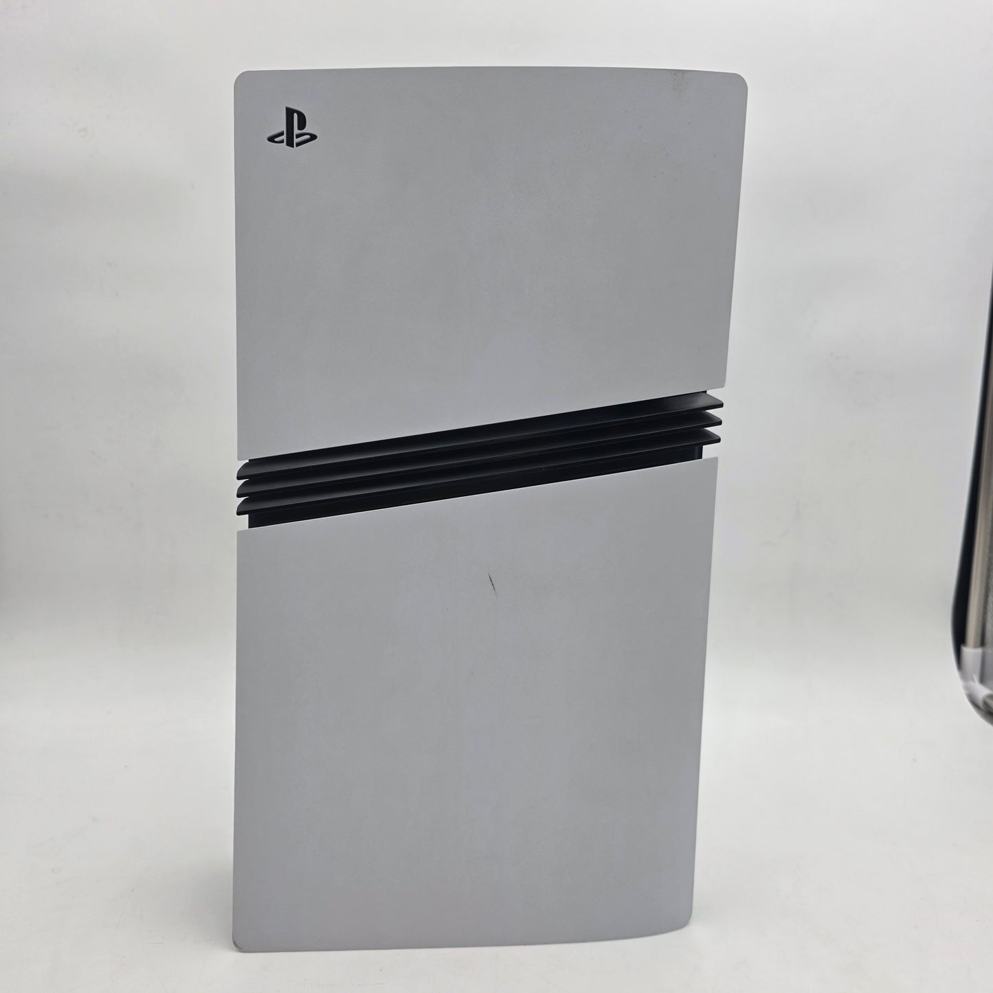 Sony PlayStation 5 Pro Digital PS5 2TB White CFI-7019
Read Notes