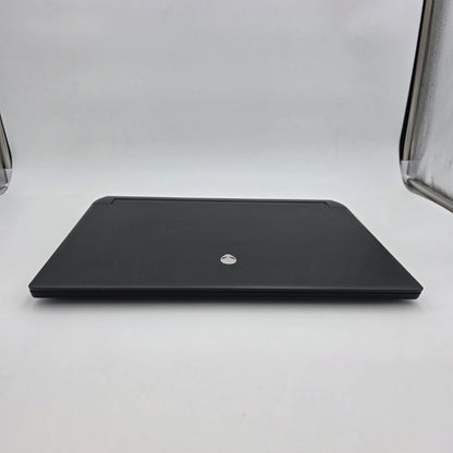 Alienware M17 R5 17.3" Ryzen 9 6900HX 64GB RAM 2TB SSD AMD Radeon RX 6850M XT