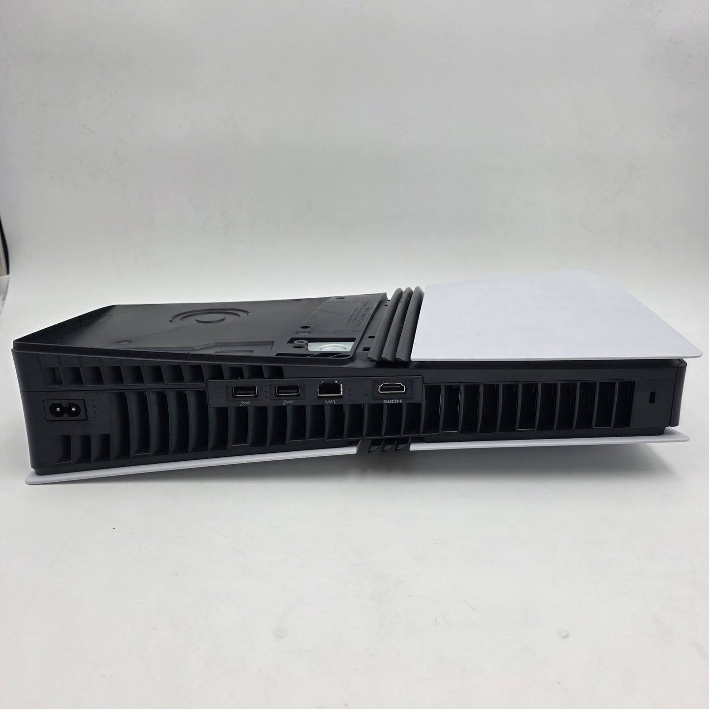 Sony PlayStation 5 Pro Digital PS5 2TB White CFI-7019
Read Notes