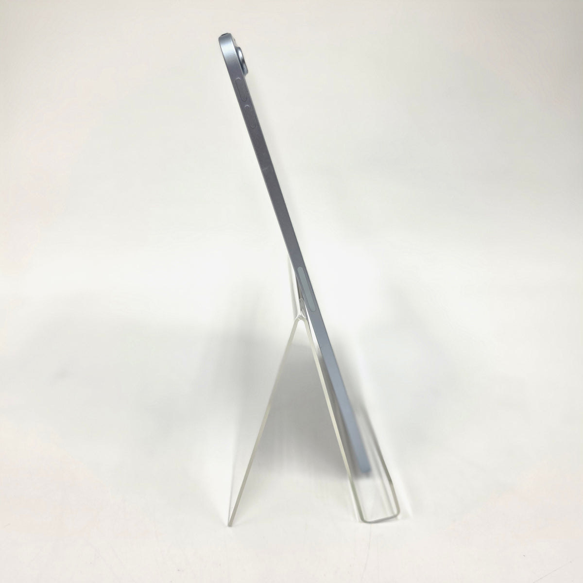 Broken WiFi Only Apple iPad Air 11" M2 128GB 27.0 MUWD3LL/A Crack Screen
