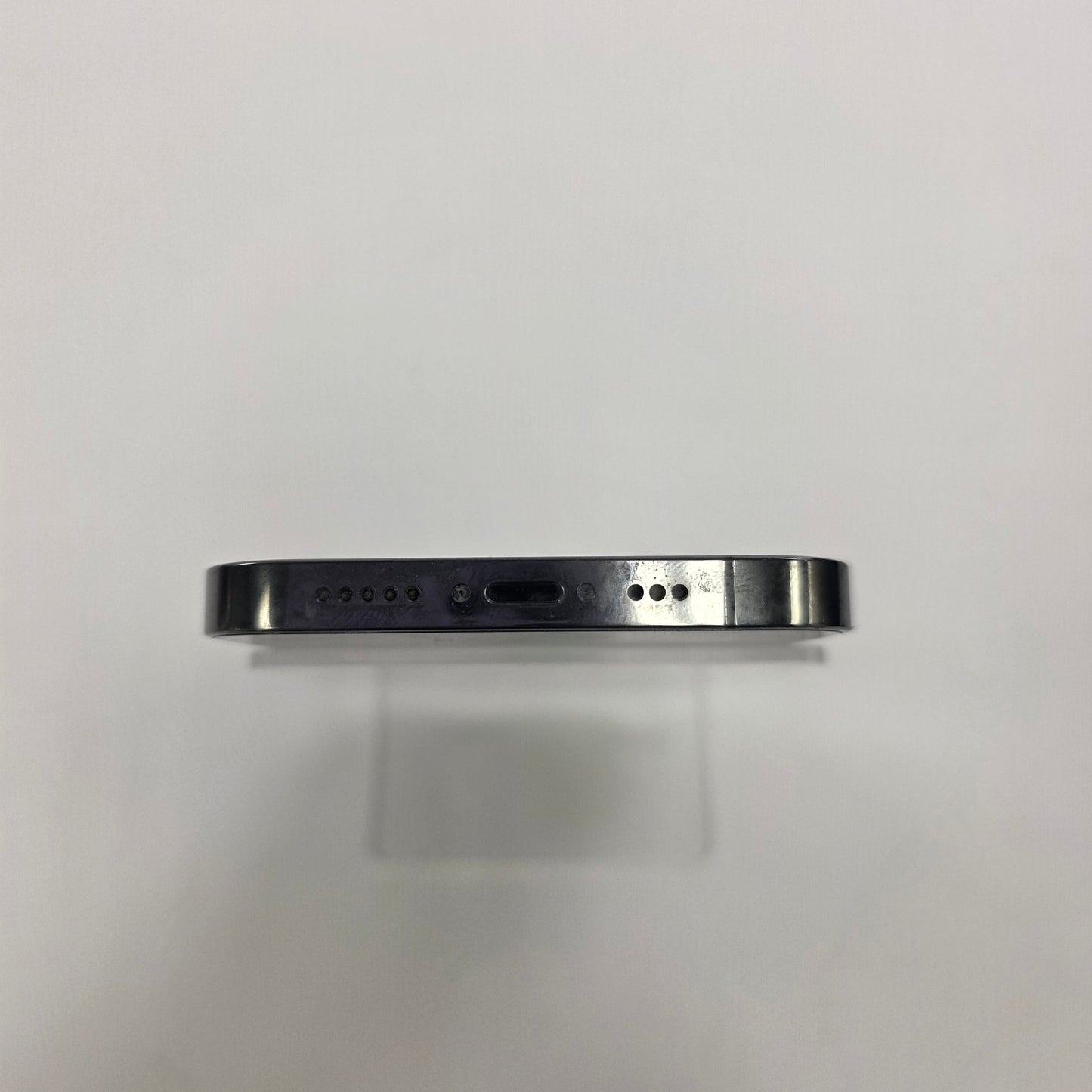 Broken Unlocked Apple iPhone 13 Pro 256GB 26.5 Read notes 