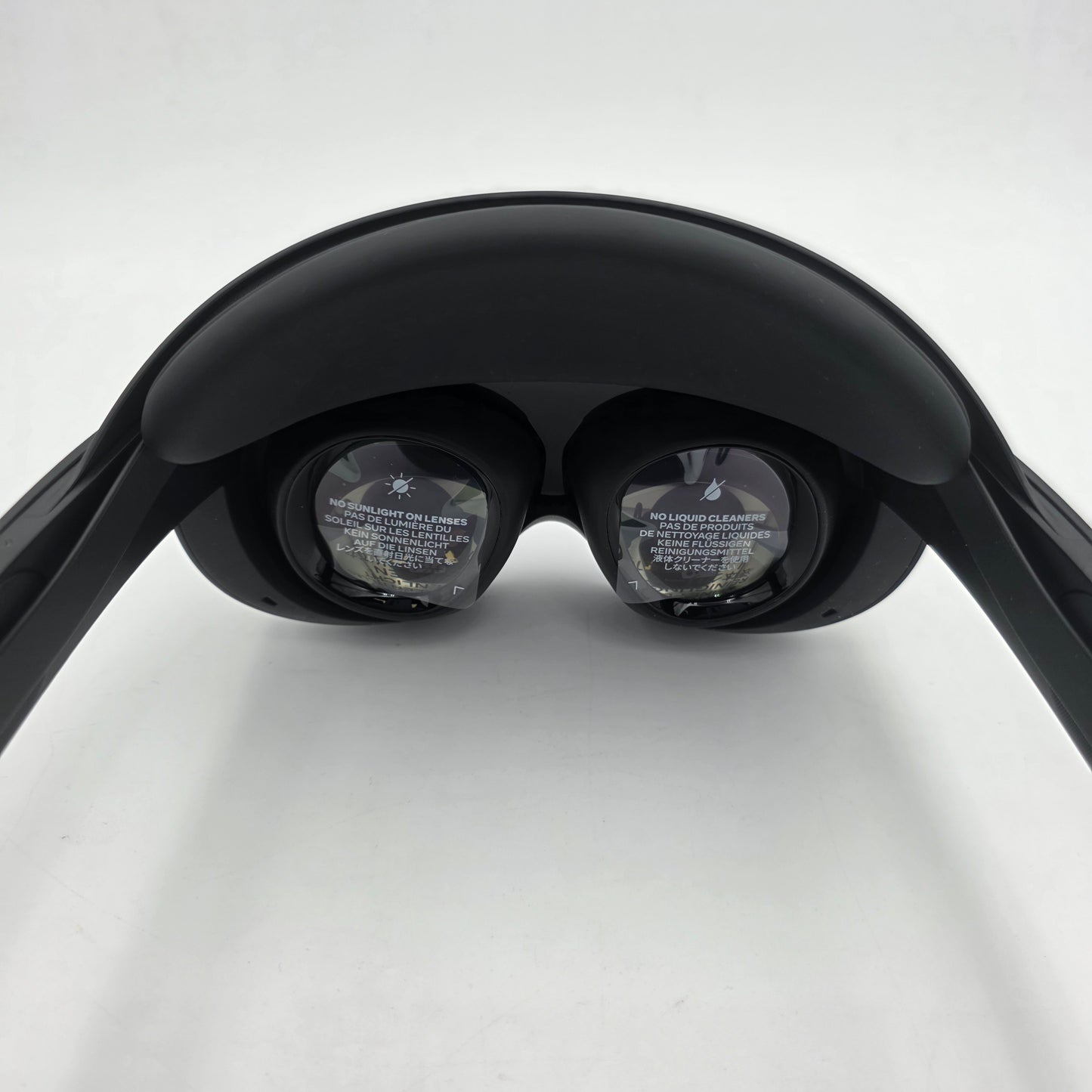 New Meta Quest Pro 256GB Standalone All-in-One VR Headset DK94EC