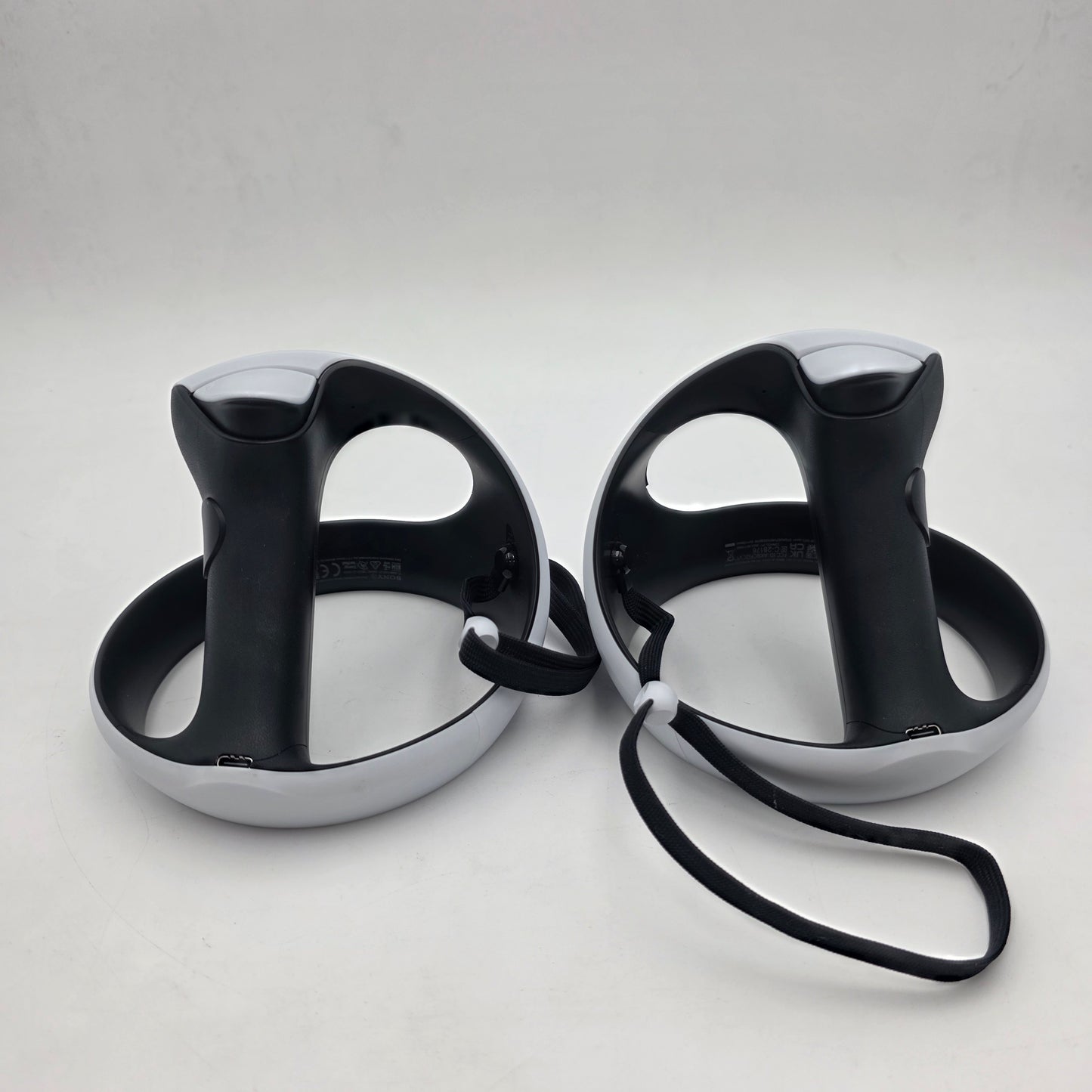Sony PlayStation VR Virtual Reality VR2 Headset White CFI-ZVR1