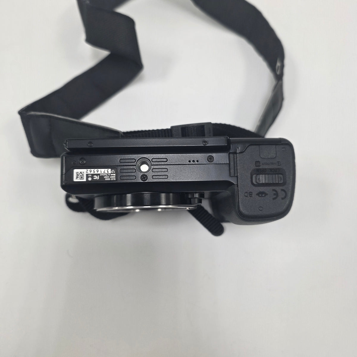 Sony Alpha A6000 24.3MP Compact Digital Camera
