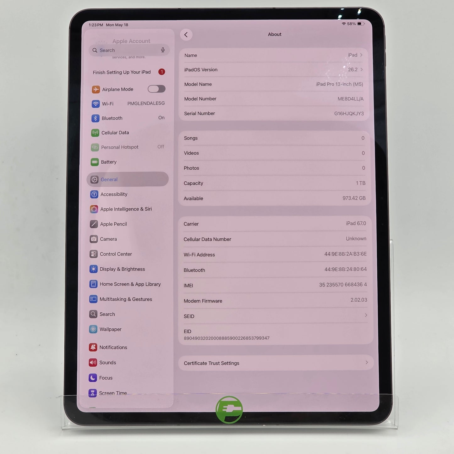 Factory Unlocked Apple iPad Pro 13" M5 1TB Space Black ME8D4LL/A