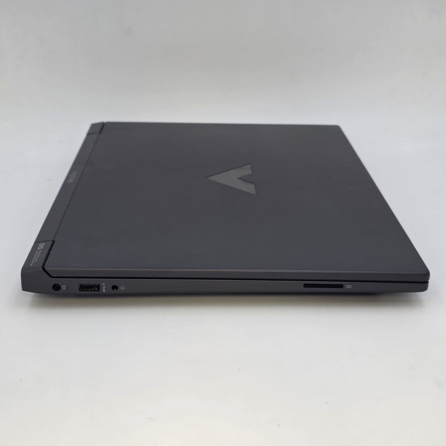 HP Victus 15-FB2063DX 15.6" Ryzen 5 7535HS 8GB RAM 512GB SSD Radeon RX 6550M